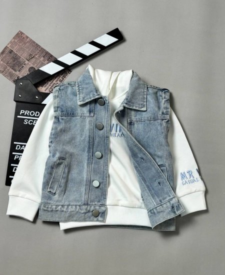 فيست جينز مع بلوزه ولادي