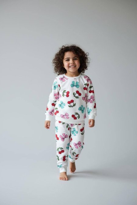 بجامة بناتي ربيعي كرز