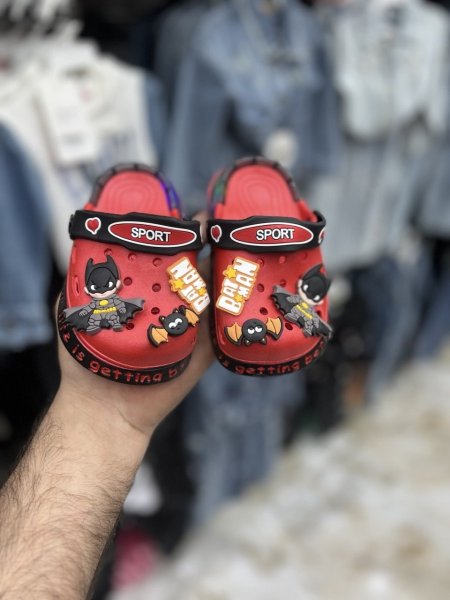 كروكس ولادي بات مان مضيء 24-29