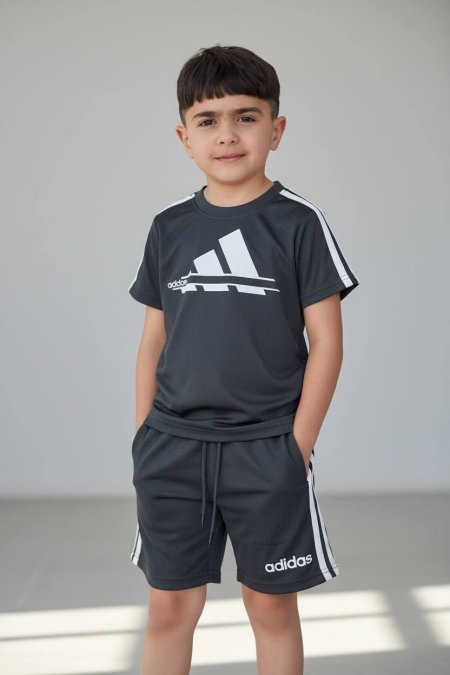 رمادي