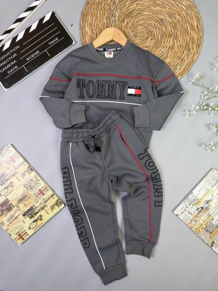 بدلة Tommy ولادي ربيعي 2-10 M2