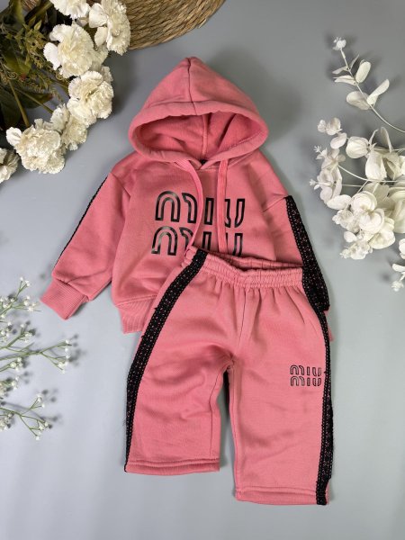 ترينج miu miu شتوي 12-30