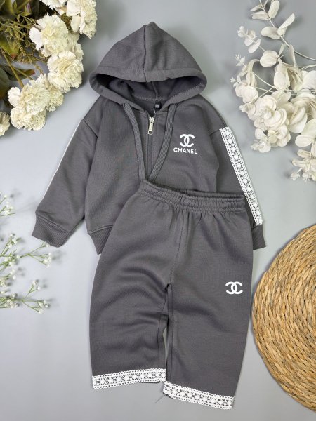 ترينج شتوي CHANEL بناتي 12-30