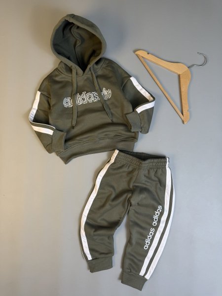 ترينج adidas ولادي شتوي 2-10